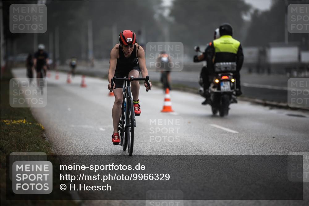 16.08.2026 - KN Förde Triathlon 2026 H.Heesch http://msf.ph/oto/9966329 16.08.2026 09:28:35 Radfahren 117, 139, 160, 200 meine-sportfotos.de