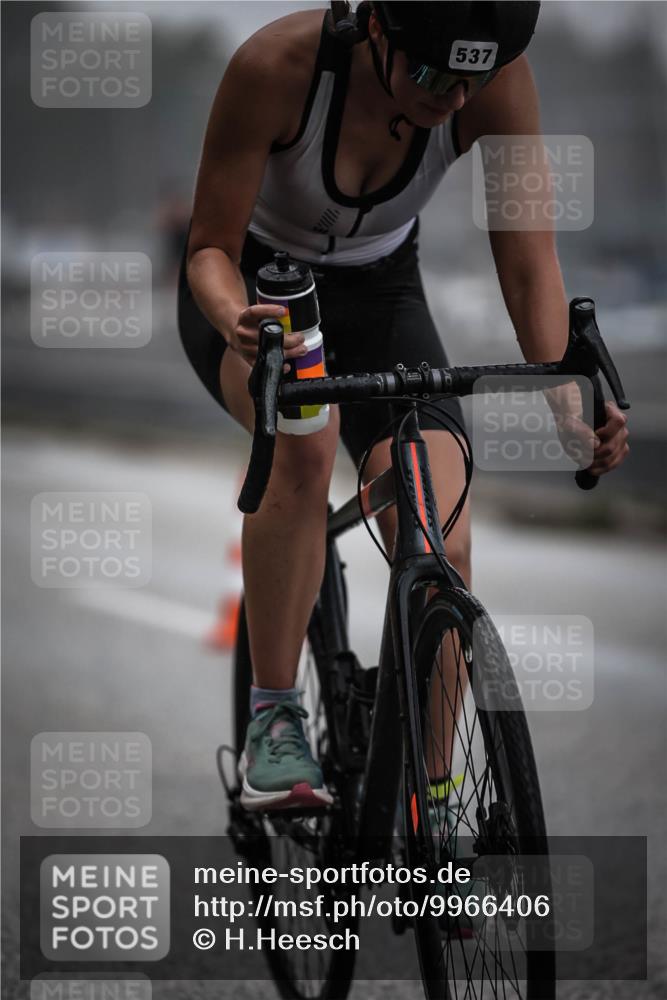 16.08.2026 - KN Förde Triathlon 2026 H.Heesch http://msf.ph/oto/9966406 16.08.2026 09:28:45 Radfahren 193, 537 meine-sportfotos.de