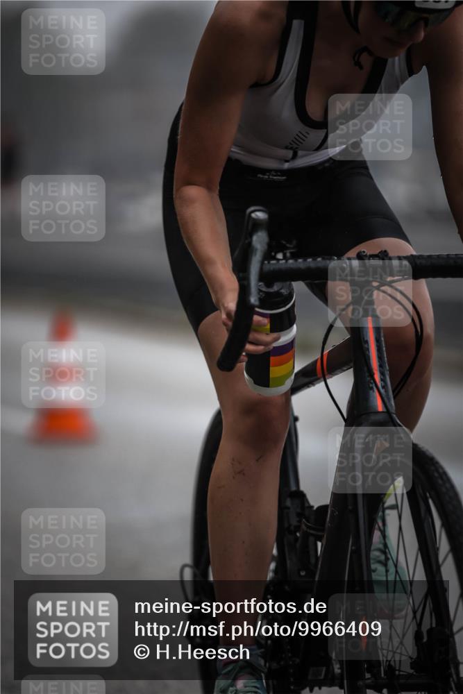 16.08.2026 - KN Förde Triathlon 2026 H.Heesch http://msf.ph/oto/9966409 16.08.2026 09:28:45 Radfahren 193, 537 meine-sportfotos.de