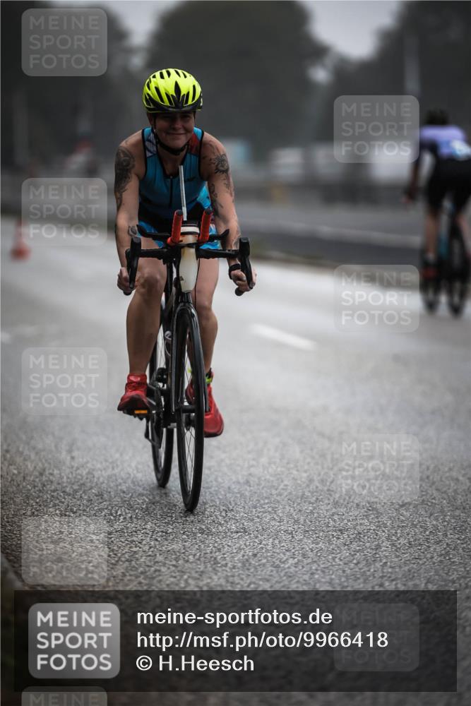 16.08.2026 - KN Förde Triathlon 2026 H.Heesch http://msf.ph/oto/9966418 16.08.2026 09:29:21 Radfahren 201, 213, 241 meine-sportfotos.de