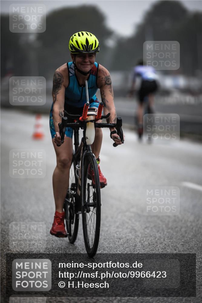 16.08.2026 - KN Förde Triathlon 2026 H.Heesch http://msf.ph/oto/9966423 16.08.2026 09:29:21 Radfahren 201, 213, 241 meine-sportfotos.de