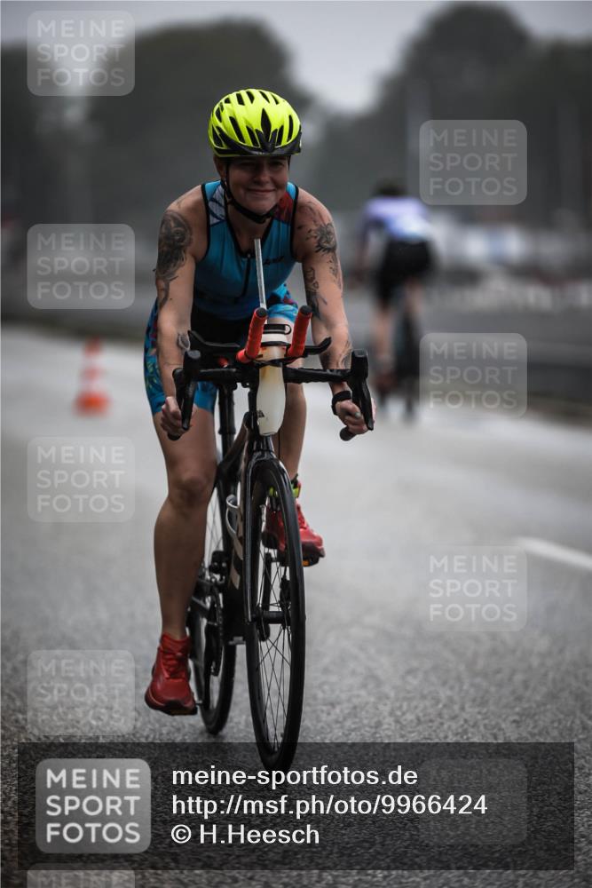 16.08.2026 - KN Förde Triathlon 2026 H.Heesch http://msf.ph/oto/9966424 16.08.2026 09:29:21 Radfahren 201, 213, 241 meine-sportfotos.de