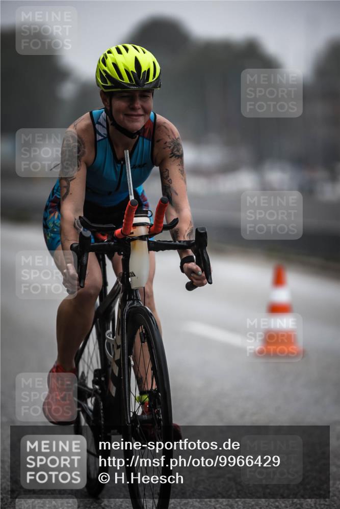 16.08.2026 - KN Förde Triathlon 2026 H.Heesch http://msf.ph/oto/9966429 16.08.2026 09:29:22 Radfahren 201, 213, 241 meine-sportfotos.de