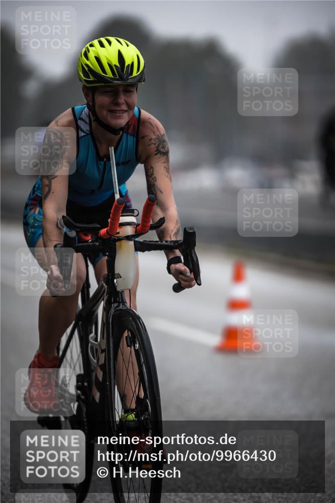 16.08.2026 - KN Förde Triathlon 2026 H.Heesch http://msf.ph/oto/9966430 16.08.2026 09:29:22 Radfahren 201, 213, 241 meine-sportfotos.de