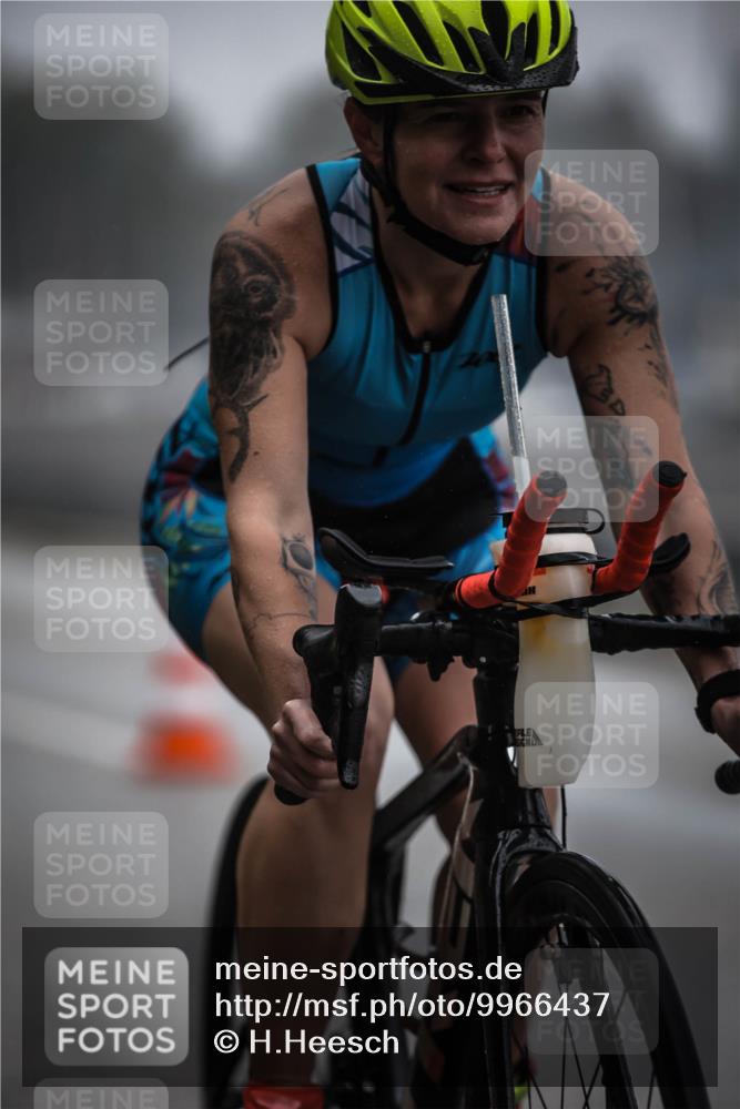 16.08.2026 - KN Förde Triathlon 2026 H.Heesch http://msf.ph/oto/9966437 16.08.2026 09:29:22 Radfahren 201, 213, 241 meine-sportfotos.de