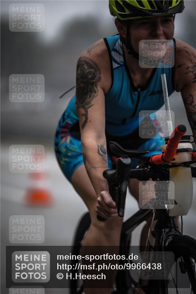 16.08.2026 - KN Förde Triathlon 2026 H.Heesch http://msf.ph/oto/9966438 16.08.2026 09:29:22 Radfahren 201, 213, 241 meine-sportfotos.de