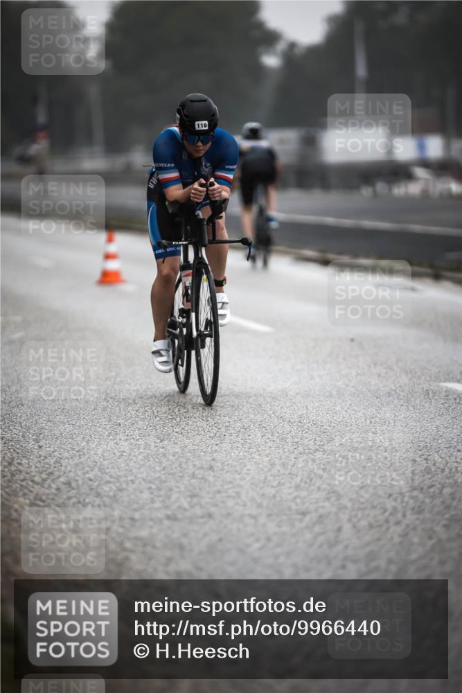 16.08.2026 - KN Förde Triathlon 2026 H.Heesch http://msf.ph/oto/9966440 16.08.2026 09:29:37 Radfahren 101, 116, 212 meine-sportfotos.de