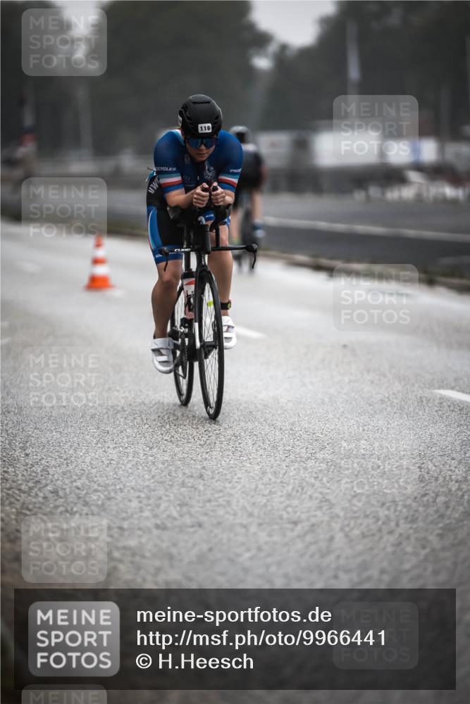 16.08.2026 - KN Förde Triathlon 2026 H.Heesch http://msf.ph/oto/9966441 16.08.2026 09:29:37 Radfahren 101, 116, 212 meine-sportfotos.de