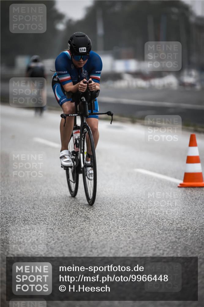 16.08.2026 - KN Förde Triathlon 2026 H.Heesch http://msf.ph/oto/9966448 16.08.2026 09:29:37 Radfahren 101, 116, 212 meine-sportfotos.de