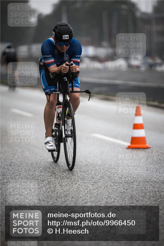 16.08.2026 - KN Förde Triathlon 2026 H.Heesch http://msf.ph/oto/9966450 16.08.2026 09:29:37 Radfahren 101, 116, 212 meine-sportfotos.de