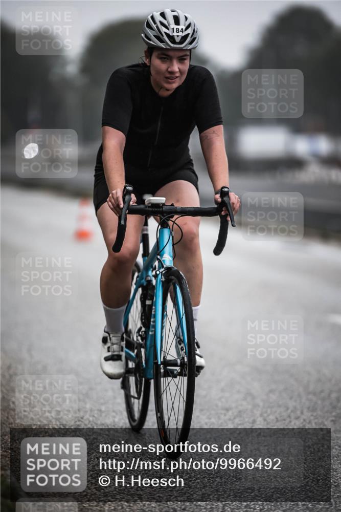 16.08.2026 - KN Förde Triathlon 2026 H.Heesch http://msf.ph/oto/9966492 16.08.2026 09:29:48 Radfahren 119, 133, 184 meine-sportfotos.de