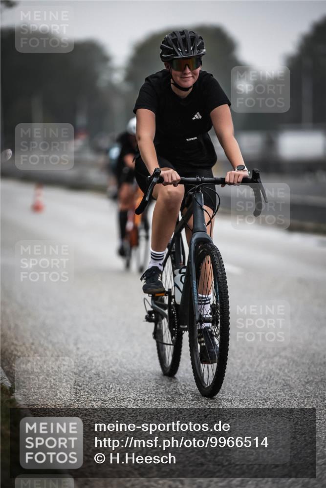 16.08.2026 - KN Förde Triathlon 2026 H.Heesch http://msf.ph/oto/9966514 16.08.2026 09:29:53 Radfahren 119, 121, 181, 206 meine-sportfotos.de