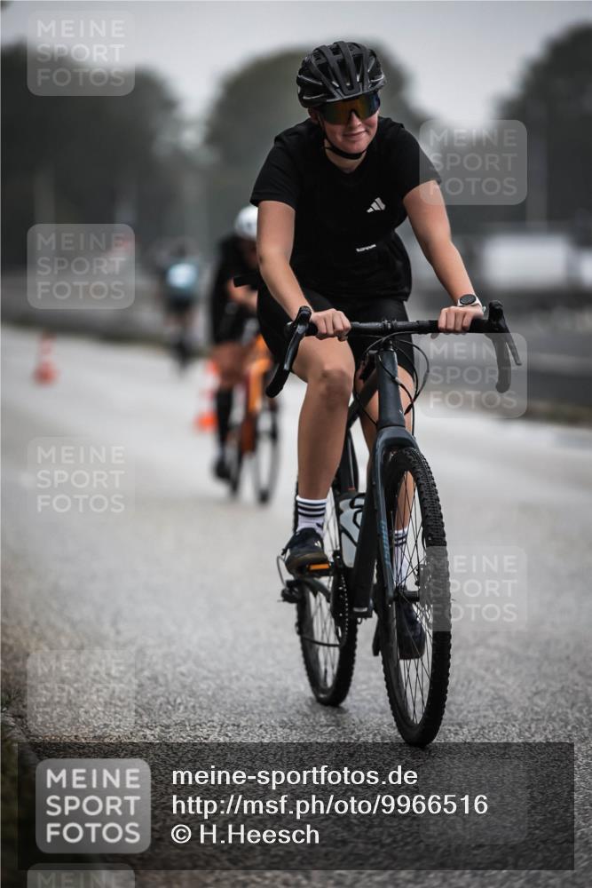 16.08.2026 - KN Förde Triathlon 2026 H.Heesch http://msf.ph/oto/9966516 16.08.2026 09:29:53 Radfahren 119, 121, 181, 206 meine-sportfotos.de