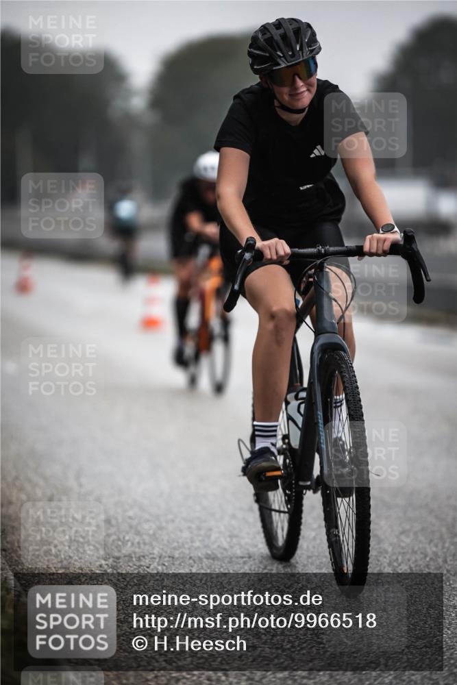 16.08.2026 - KN Förde Triathlon 2026 H.Heesch http://msf.ph/oto/9966518 16.08.2026 09:29:53 Radfahren 119, 121, 181, 206 meine-sportfotos.de