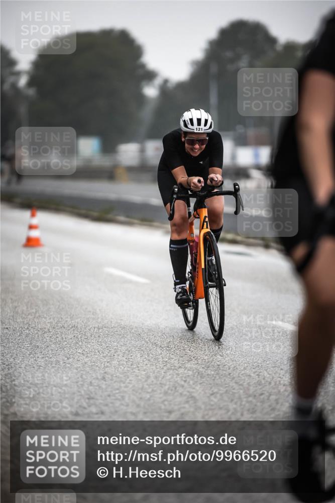 16.08.2026 - KN Förde Triathlon 2026 H.Heesch http://msf.ph/oto/9966520 16.08.2026 09:29:54 Radfahren 121, 181, 206, 229 meine-sportfotos.de