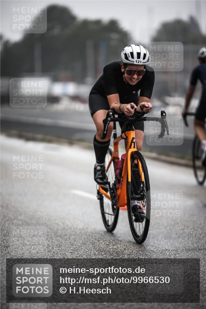 16.08.2026 - KN Förde Triathlon 2026 H.Heesch http://msf.ph/oto/9966530 16.08.2026 09:29:55 Radfahren 121, 176, 181, 206, 229 meine-sportfotos.de