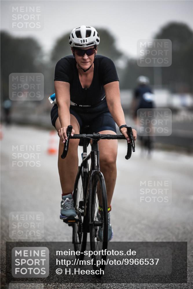 16.08.2026 - KN Förde Triathlon 2026 H.Heesch http://msf.ph/oto/9966537 16.08.2026 09:29:56 Radfahren 121, 176, 181, 206, 211, 229 meine-sportfotos.de