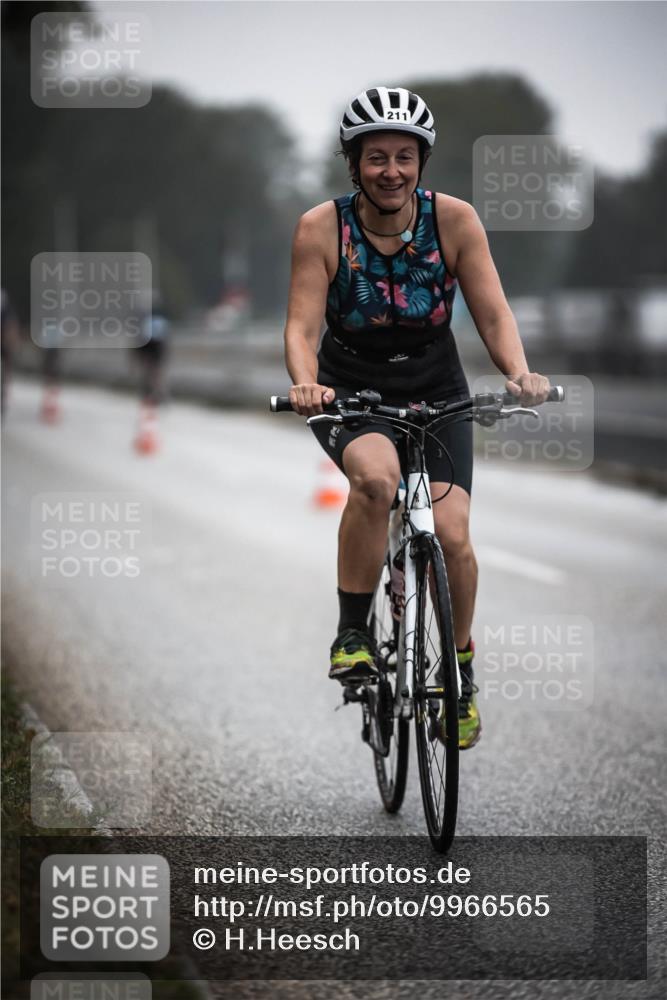 16.08.2026 - KN Förde Triathlon 2026 H.Heesch http://msf.ph/oto/9966565 16.08.2026 09:30:01 Radfahren 126, 176, 211, 229 meine-sportfotos.de