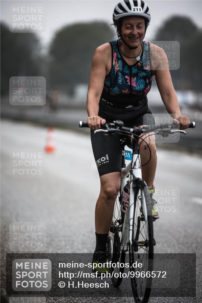 16.08.2026 - KN Förde Triathlon 2026 H.Heesch http://msf.ph/oto/9966572 16.08.2026 09:30:01 Radfahren 126, 176, 211, 229 meine-sportfotos.de