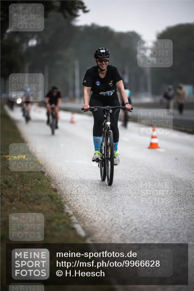 16.08.2026 - KN Förde Triathlon 2026 H.Heesch http://msf.ph/oto/9966628 16.08.2026 09:30:10 Radfahren 107, 127, 148, 177, 180, 203, 215, 230, 240 meine-sportfotos.de