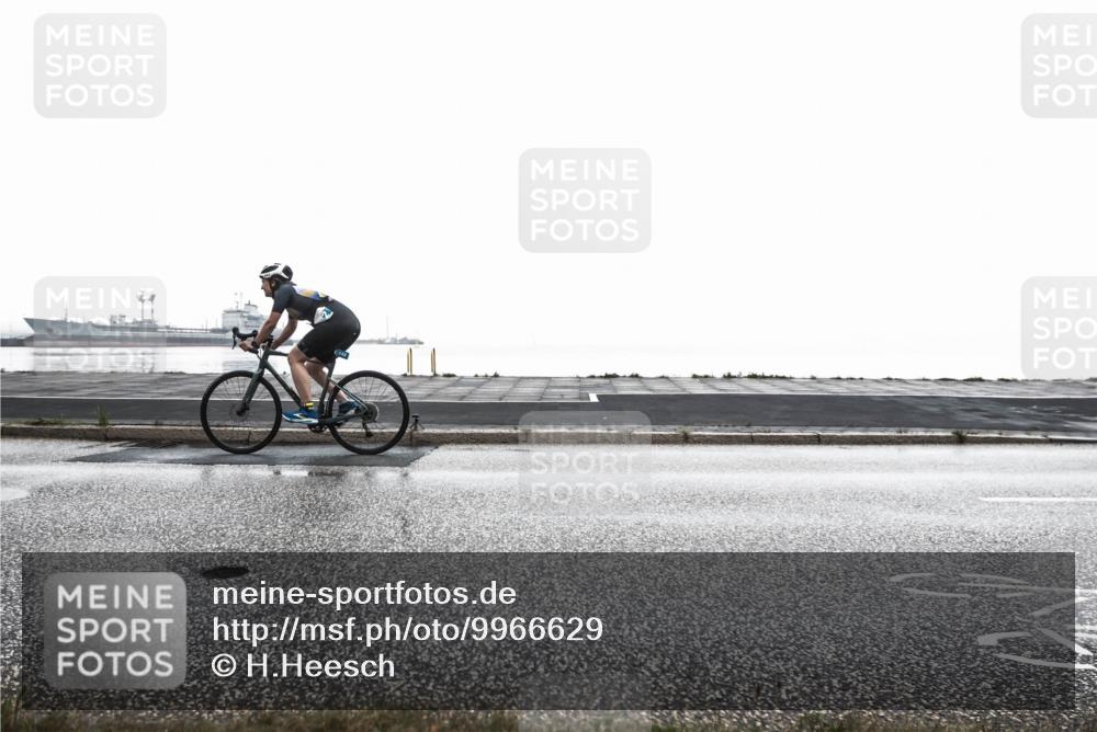 16.08.2026 - KN Förde Triathlon 2026 H.Heesch http://msf.ph/oto/9966629 16.08.2026 09:39:46 Radfahren 200, 217 meine-sportfotos.de