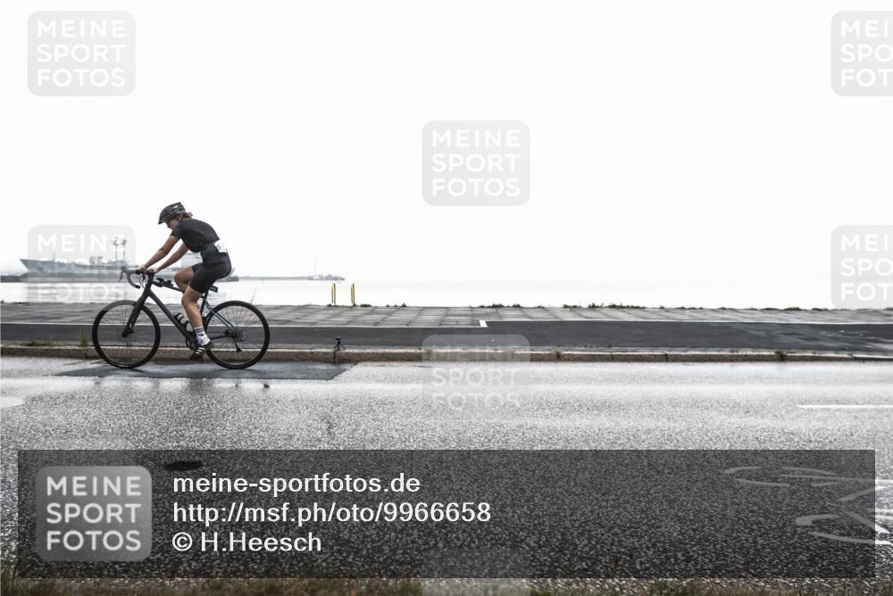 16.08.2026 - KN Förde Triathlon 2026 H.Heesch http://msf.ph/oto/9966658 16.08.2026 09:40:25 Radfahren 106, 110, 127, 140, 142, 176, 191 meine-sportfotos.de