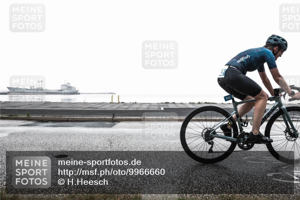 16.08.2026 - KN Förde Triathlon 2026 H.Heesch http://msf.ph/oto/9966660 16.08.2026 09:40:26 Radfahren 106, 127, 133, 140, 142, 176, 191 meine-sportfotos.de