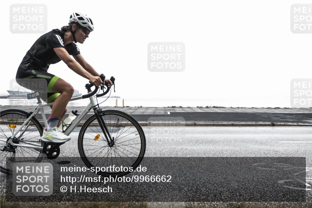 16.08.2026 - KN Förde Triathlon 2026 H.Heesch http://msf.ph/oto/9966662 16.08.2026 09:40:27 Radfahren 106, 127, 133, 140, 142, 176, 191 meine-sportfotos.de