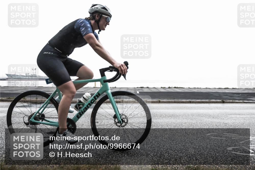 16.08.2026 - KN Förde Triathlon 2026 H.Heesch http://msf.ph/oto/9966674 16.08.2026 09:40:37 Radfahren 139, 163, 199, 230, 232 meine-sportfotos.de