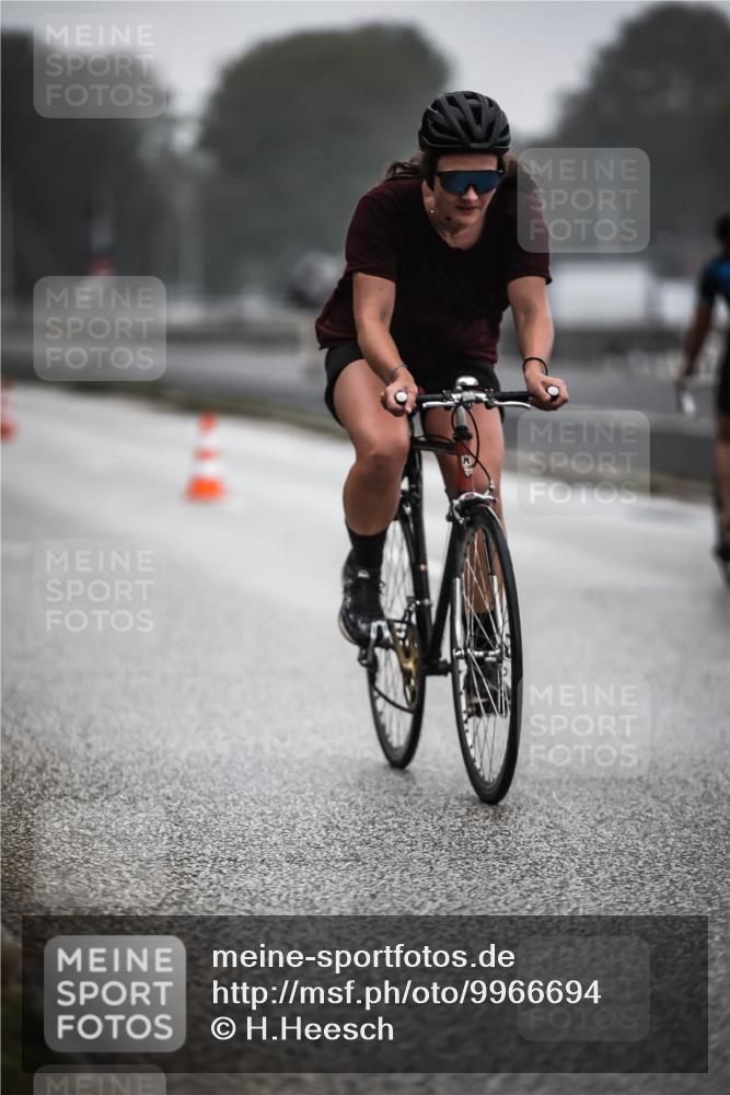 16.08.2026 - KN Förde Triathlon 2026 H.Heesch http://msf.ph/oto/9966694 16.08.2026 09:30:14 Radfahren 171, 177, 180, 215 meine-sportfotos.de