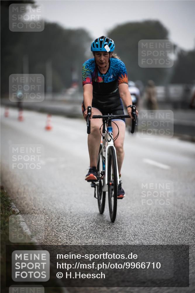 16.08.2026 - KN Förde Triathlon 2026 H.Heesch http://msf.ph/oto/9966710 16.08.2026 09:30:17 Radfahren 142, 171, 180, 215, 235 meine-sportfotos.de