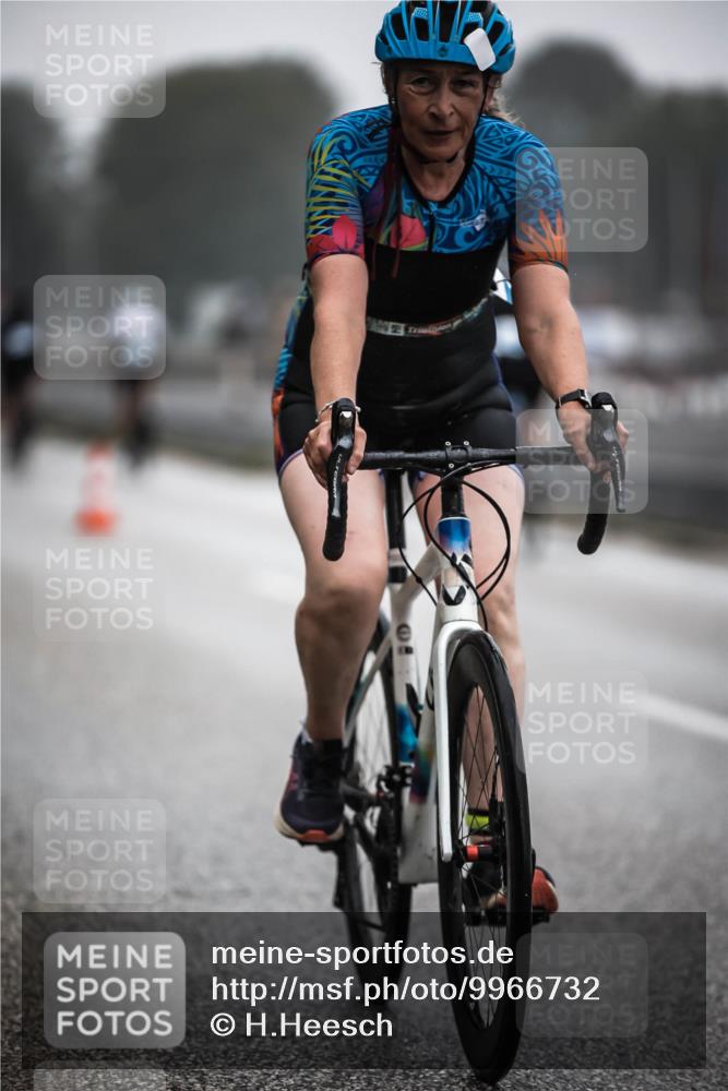 16.08.2026 - KN Förde Triathlon 2026 H.Heesch http://msf.ph/oto/9966732 16.08.2026 09:30:17 Radfahren 142, 171, 180, 215, 235 meine-sportfotos.de