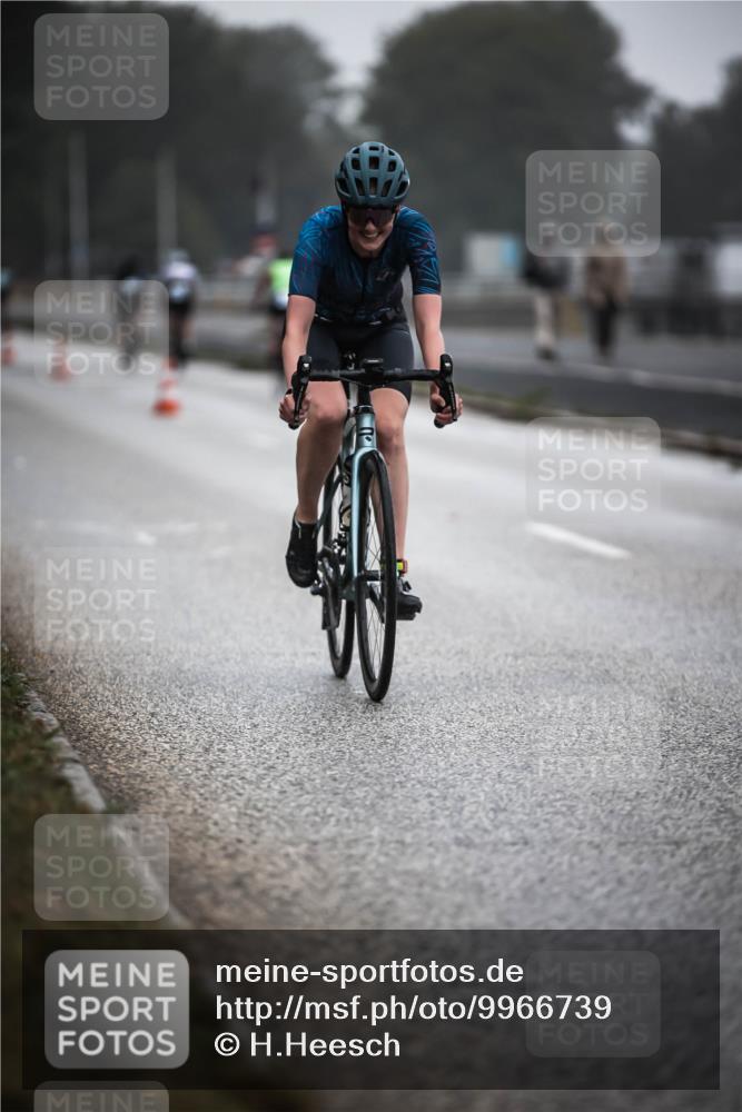 16.08.2026 - KN Förde Triathlon 2026 H.Heesch http://msf.ph/oto/9966739 16.08.2026 09:30:20 Radfahren 142, 146, 171, 235 meine-sportfotos.de
