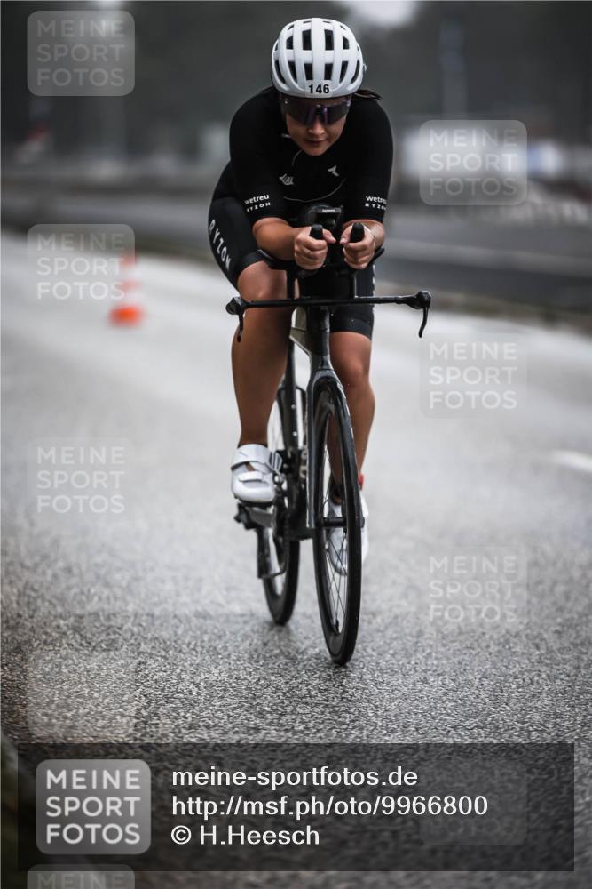 16.08.2026 - KN Förde Triathlon 2026 H.Heesch http://msf.ph/oto/9966800 16.08.2026 09:30:24 Radfahren 110, 113, 142, 146 meine-sportfotos.de