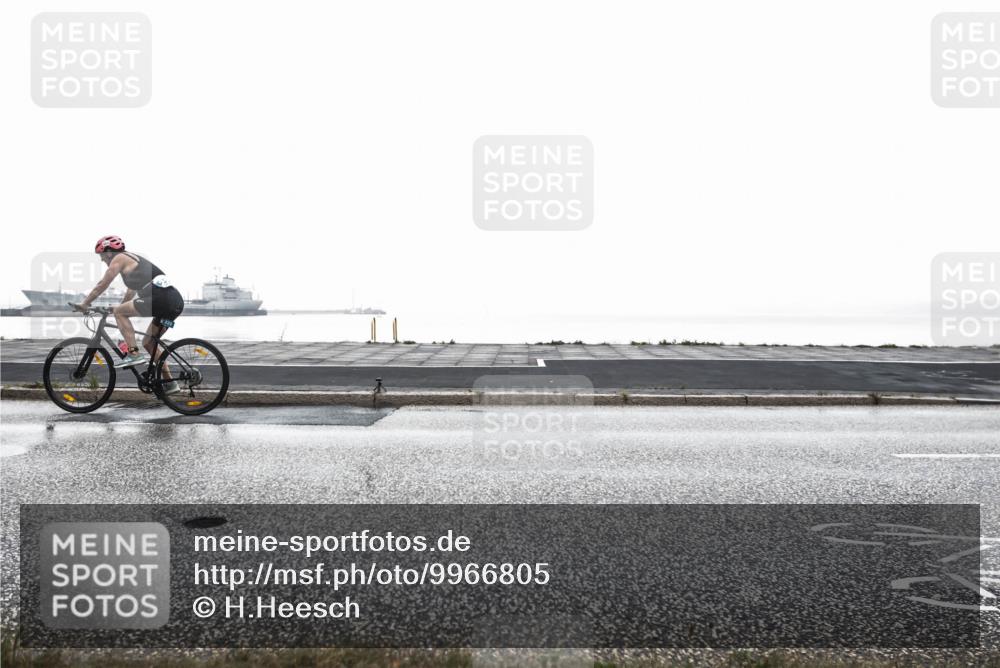 16.08.2026 - KN Förde Triathlon 2026 H.Heesch http://msf.ph/oto/9966805 16.08.2026 09:43:10 Radfahren 158, 162 meine-sportfotos.de