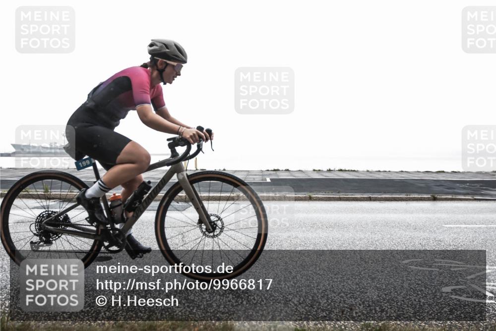 16.08.2026 - KN Förde Triathlon 2026 H.Heesch http://msf.ph/oto/9966817 16.08.2026 09:43:28 Radfahren 114, 134, 199, 202, 267 meine-sportfotos.de