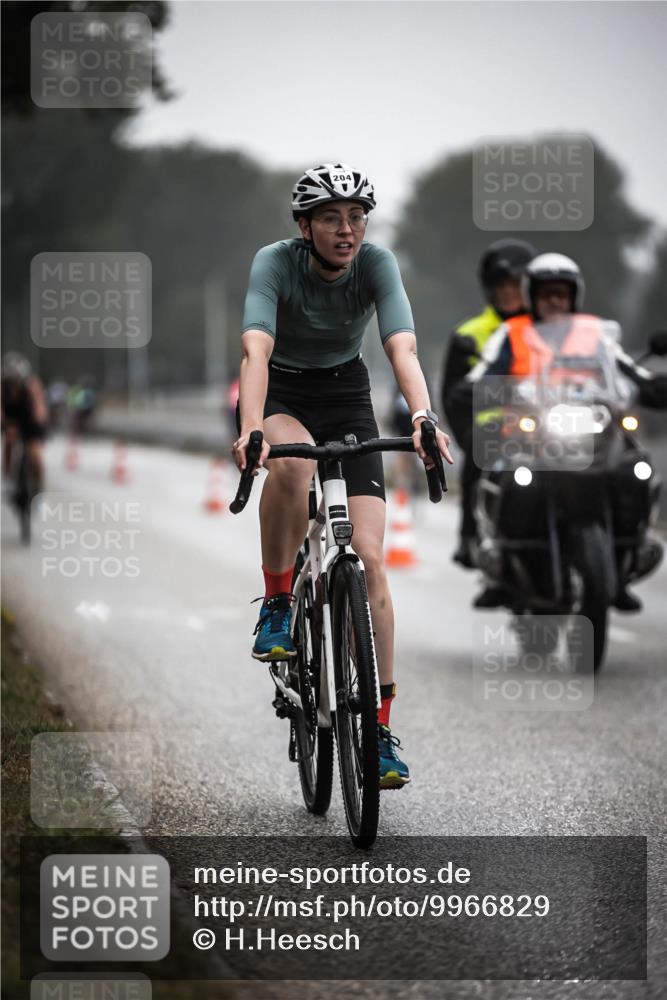 16.08.2026 - KN Förde Triathlon 2026 H.Heesch http://msf.ph/oto/9966829 16.08.2026 09:30:29 Radfahren 110, 113, 179, 204 meine-sportfotos.de