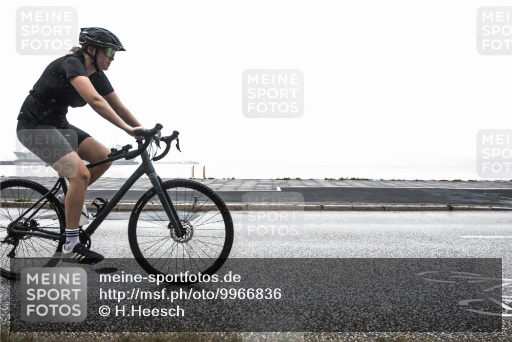 16.08.2026 - KN Förde Triathlon 2026 H.Heesch http://msf.ph/oto/9966836 16.08.2026 09:43:45 Radfahren 135, 149, 193, 206 meine-sportfotos.de