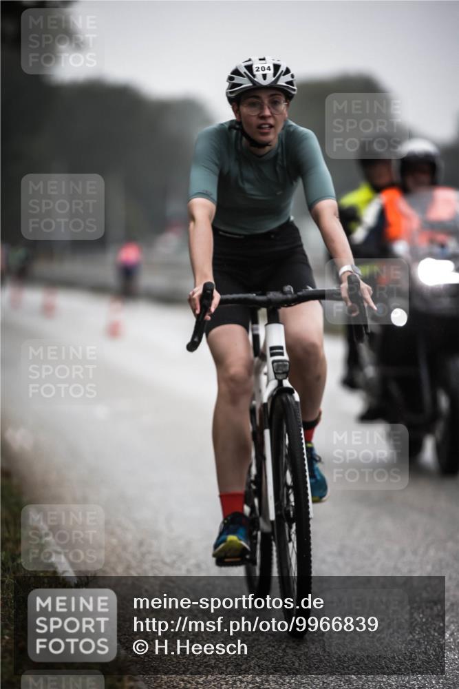 16.08.2026 - KN Förde Triathlon 2026 H.Heesch http://msf.ph/oto/9966839 16.08.2026 09:30:30 Radfahren 110, 113, 179, 204, 219 meine-sportfotos.de