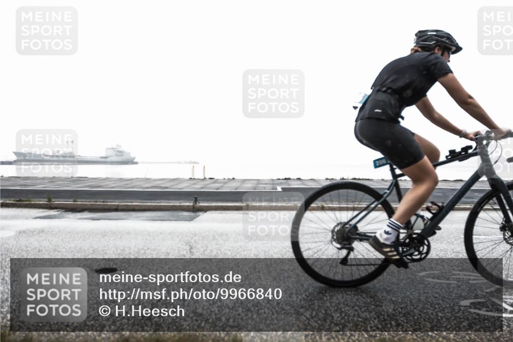 16.08.2026 - KN Förde Triathlon 2026 H.Heesch http://msf.ph/oto/9966840 16.08.2026 09:43:46 Radfahren 135, 149, 193, 206 meine-sportfotos.de