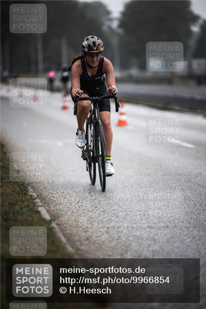16.08.2026 - KN Förde Triathlon 2026 H.Heesch http://msf.ph/oto/9966854 16.08.2026 09:30:33 Radfahren 159, 179, 204, 219 meine-sportfotos.de