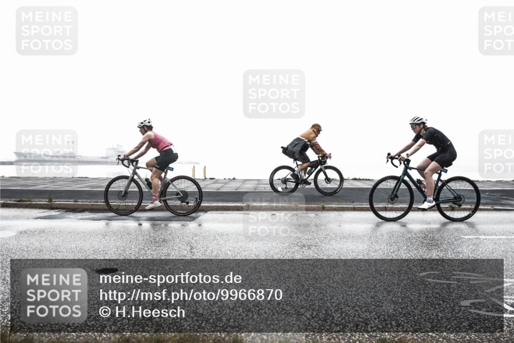 16.08.2026 - KN Förde Triathlon 2026 H.Heesch http://msf.ph/oto/9966870 16.08.2026 09:44:18 Radfahren 129, 131, 137, 245 meine-sportfotos.de