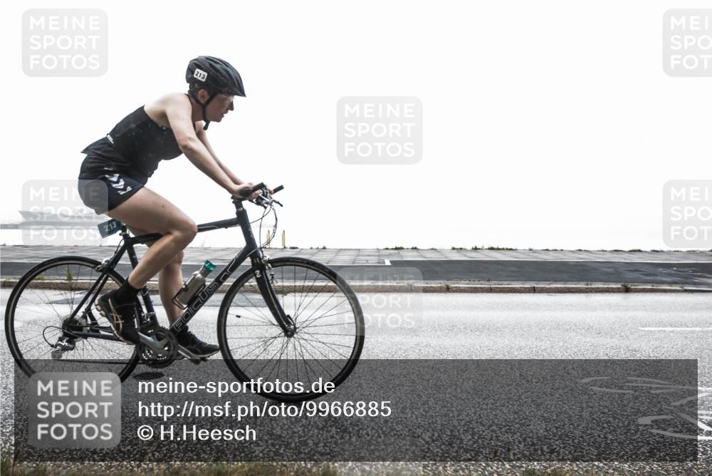 16.08.2026 - KN Förde Triathlon 2026 H.Heesch http://msf.ph/oto/9966885 16.08.2026 09:44:36 Radfahren 205, 213, 254 meine-sportfotos.de
