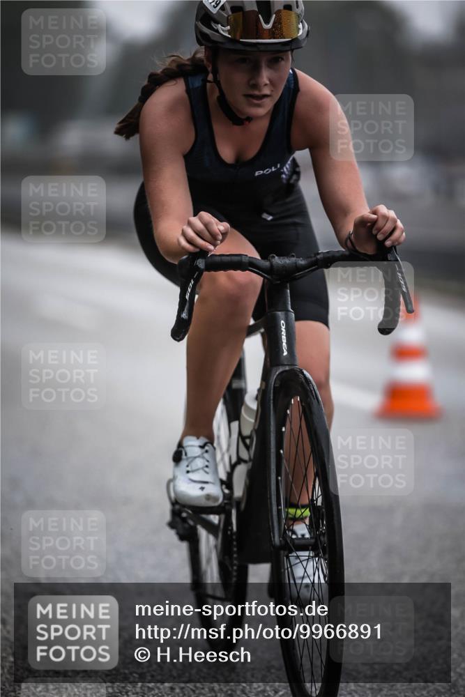 16.08.2026 - KN Förde Triathlon 2026 H.Heesch http://msf.ph/oto/9966891 16.08.2026 09:30:34 Radfahren 159, 179, 219 meine-sportfotos.de