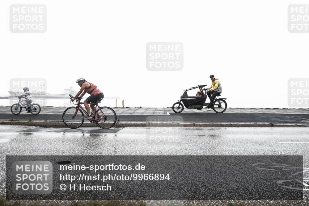 16.08.2026 - KN Förde Triathlon 2026 H.Heesch http://msf.ph/oto/9966894 16.08.2026 09:44:54 Radfahren 165, 226 meine-sportfotos.de