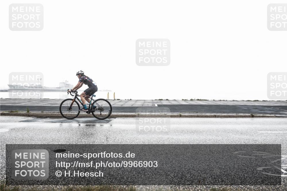 16.08.2026 - KN Förde Triathlon 2026 H.Heesch http://msf.ph/oto/9966903 16.08.2026 09:45:15 Radfahren 185 meine-sportfotos.de