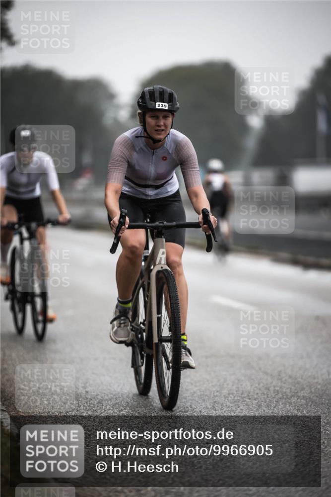 16.08.2026 - KN Förde Triathlon 2026 H.Heesch http://msf.ph/oto/9966905 16.08.2026 09:30:45 Radfahren 129, 160, 194, 239, 248 meine-sportfotos.de