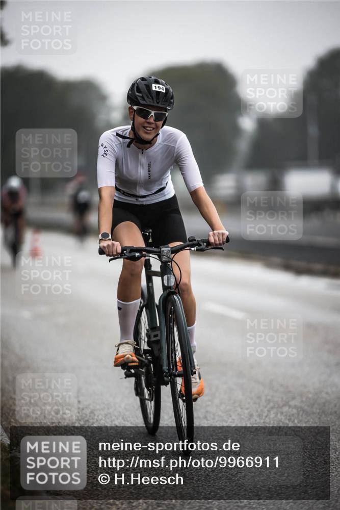 16.08.2026 - KN Förde Triathlon 2026 H.Heesch http://msf.ph/oto/9966911 16.08.2026 09:30:46 Radfahren 129, 160, 194, 205, 239, 248 meine-sportfotos.de
