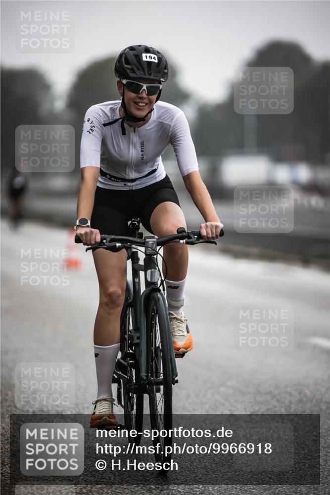 16.08.2026 - KN Förde Triathlon 2026 H.Heesch http://msf.ph/oto/9966918 16.08.2026 09:30:46 Radfahren 129, 160, 194, 205, 239, 248 meine-sportfotos.de