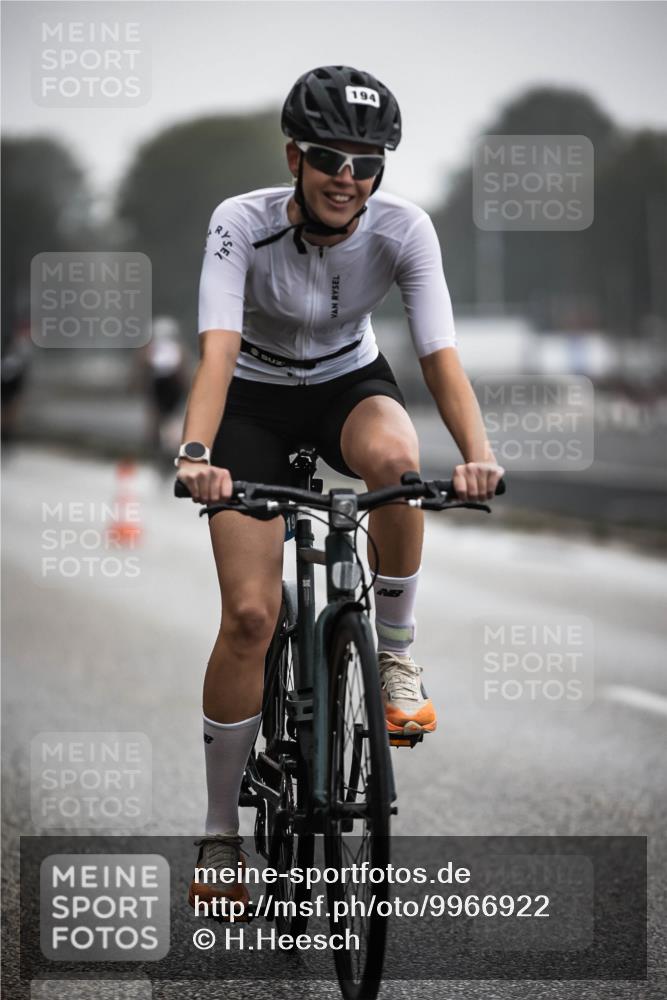16.08.2026 - KN Förde Triathlon 2026 H.Heesch http://msf.ph/oto/9966922 16.08.2026 09:30:46 Radfahren 129, 160, 194, 205, 239, 248 meine-sportfotos.de